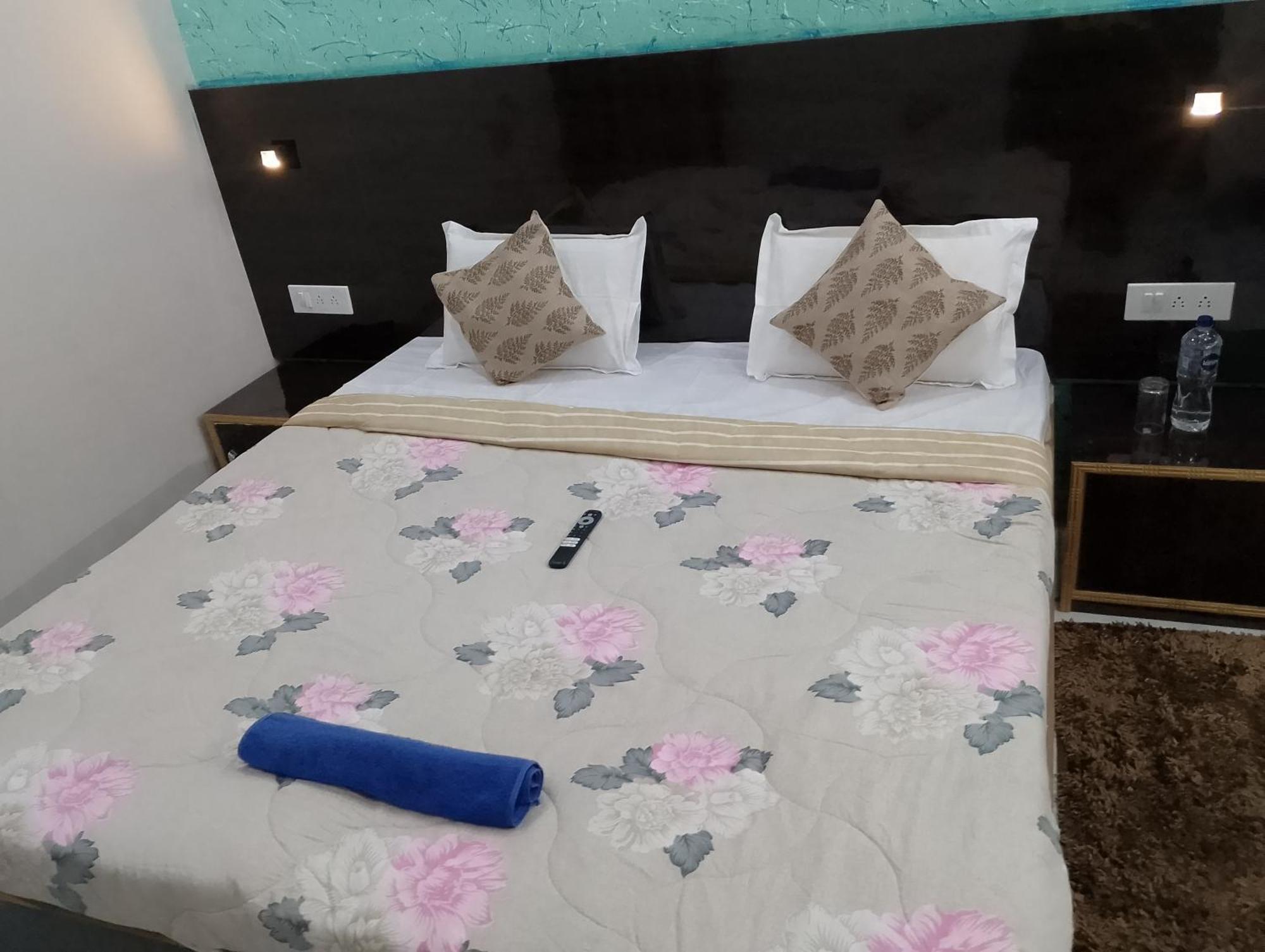 The Blessings Home Stay Agra  Eksteriør billede