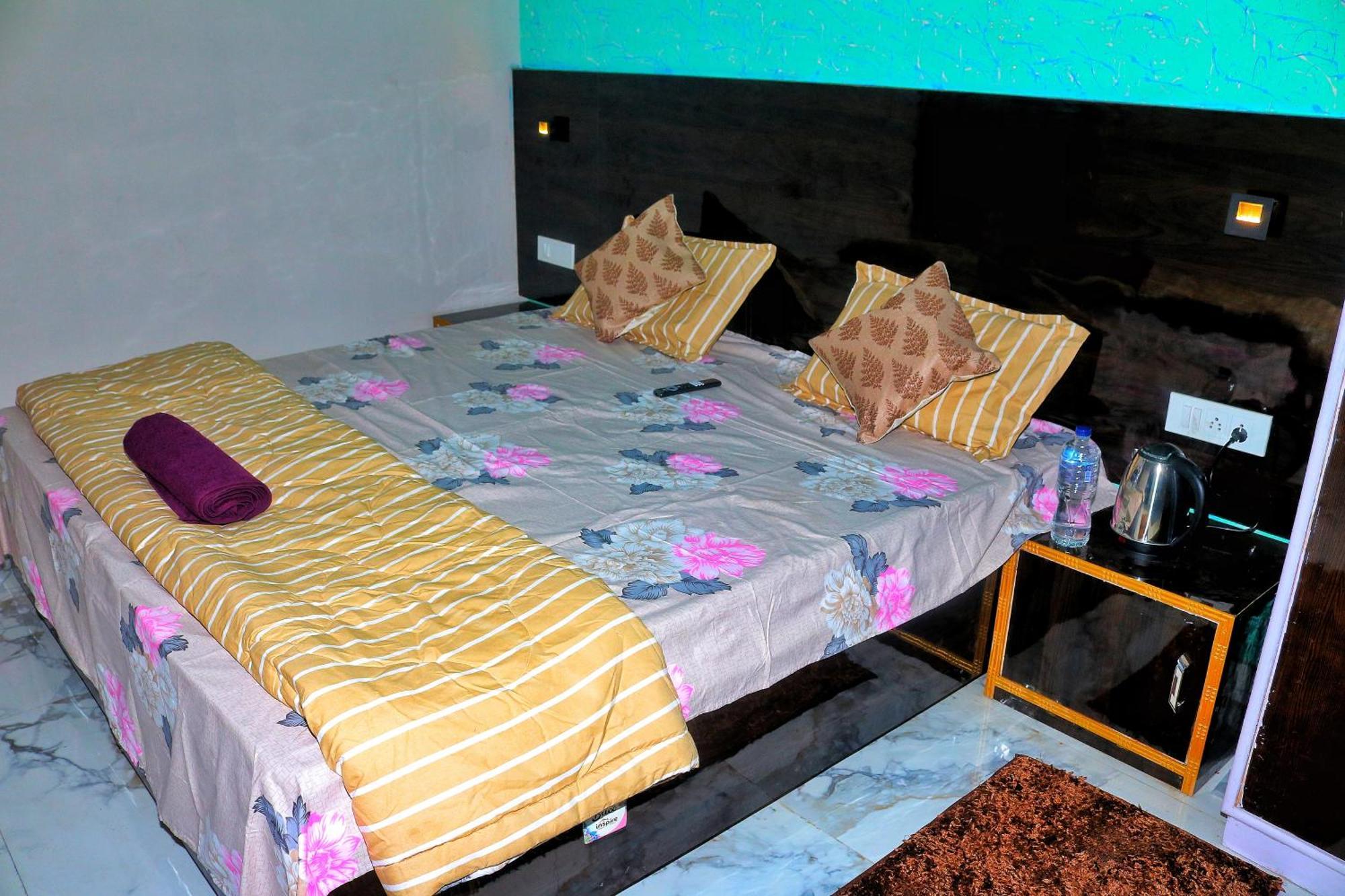 The Blessings Home Stay Agra  Eksteriør billede